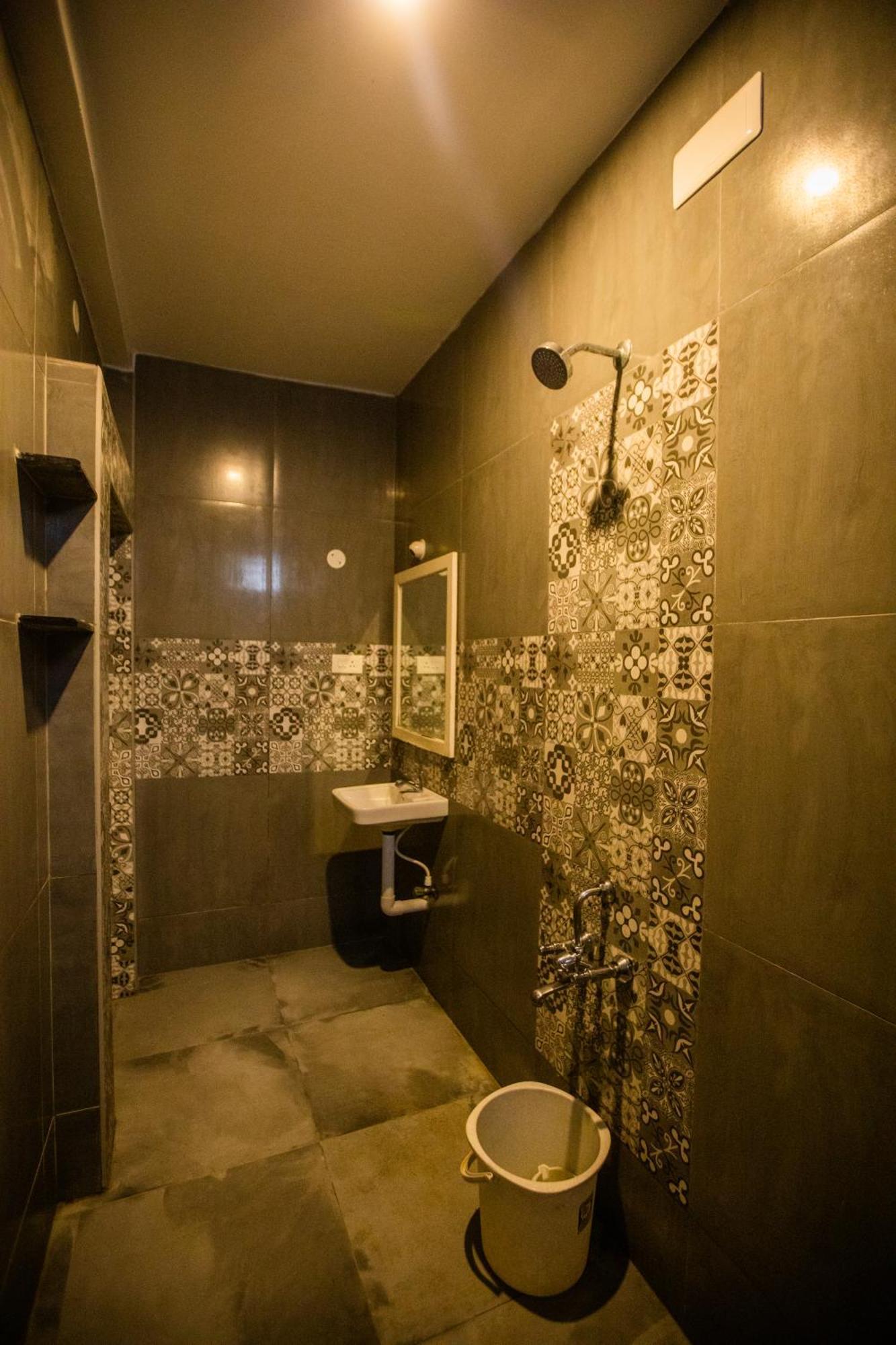 Sri Balaji Villas Pondicherry With Car Parking Exterior foto